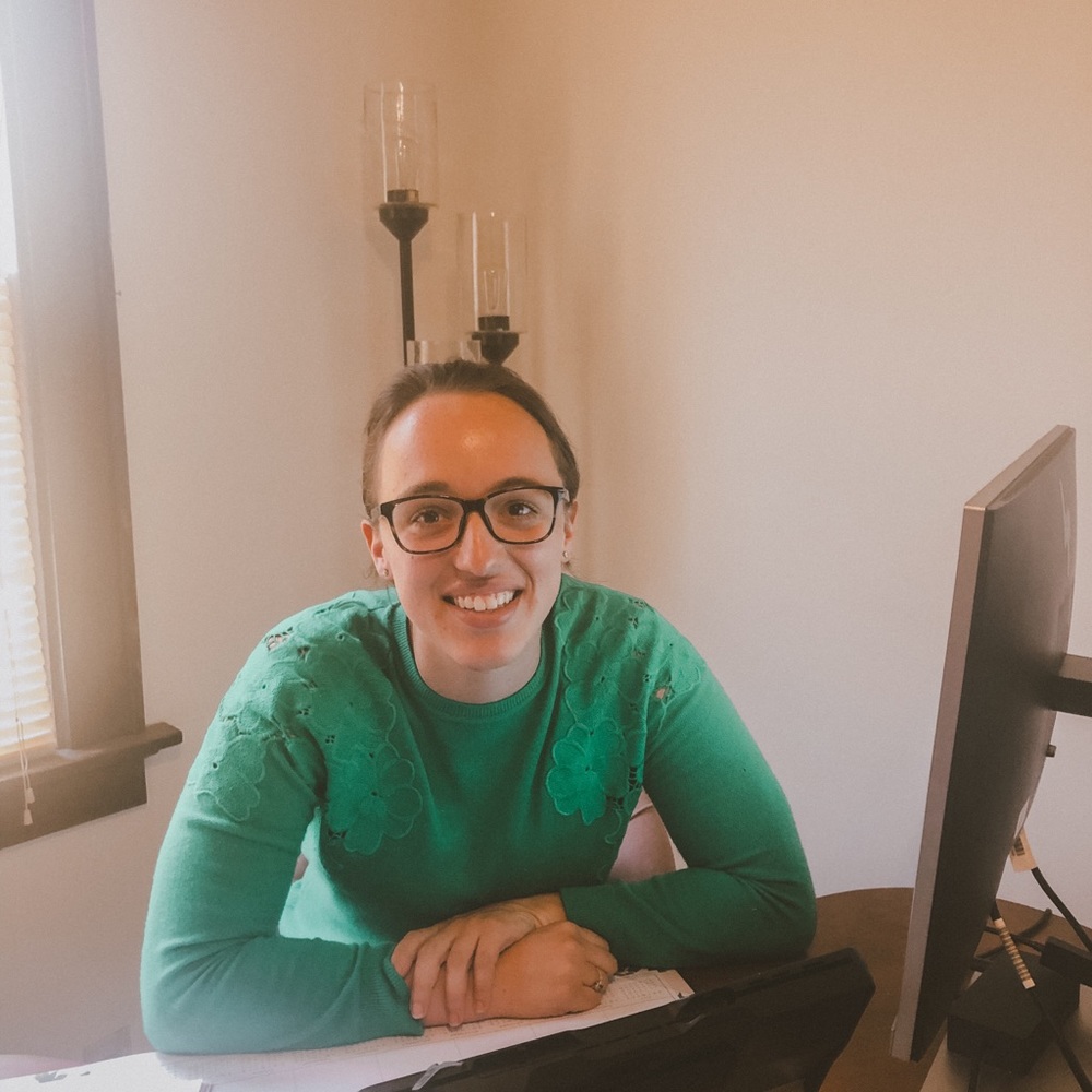 Meet your Posher, Nicole